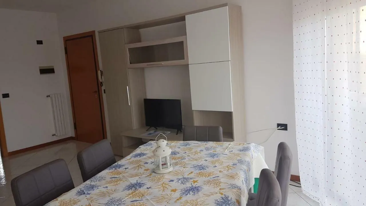 Apartmán Domus Maris Viserba, Spiagge E Centro A 100 Mt, Promo Maggio Fiera Macfrut, Fieravicola, Expo Dental, Meeting Rimini